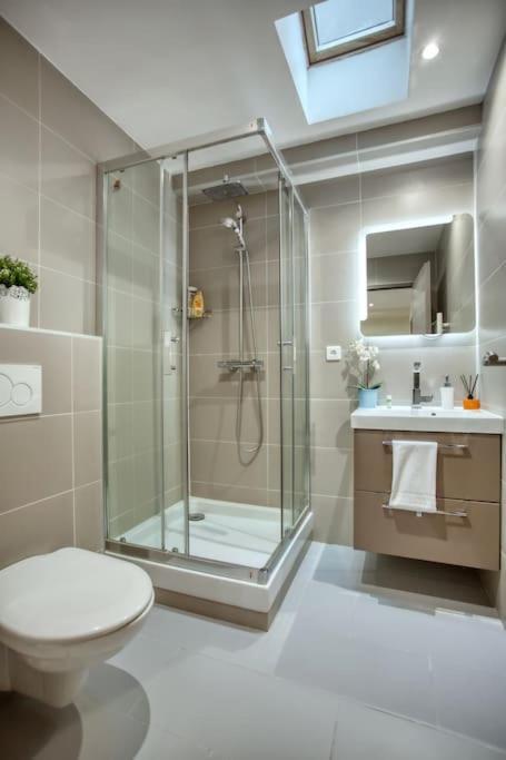 Amazing Apart New Bastille 3 Bedrooms 2 Bathrooms Paris Exterior foto